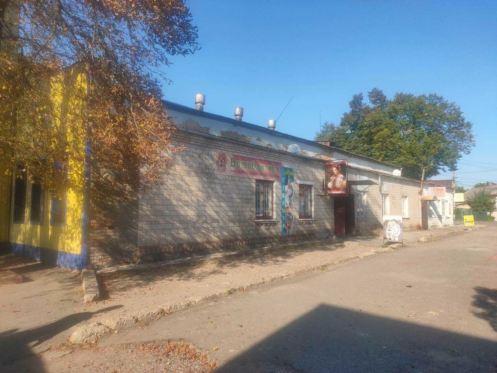 Будівля 686.9 м2, 0.1 га, Крижопіль, вул. Г. України 55