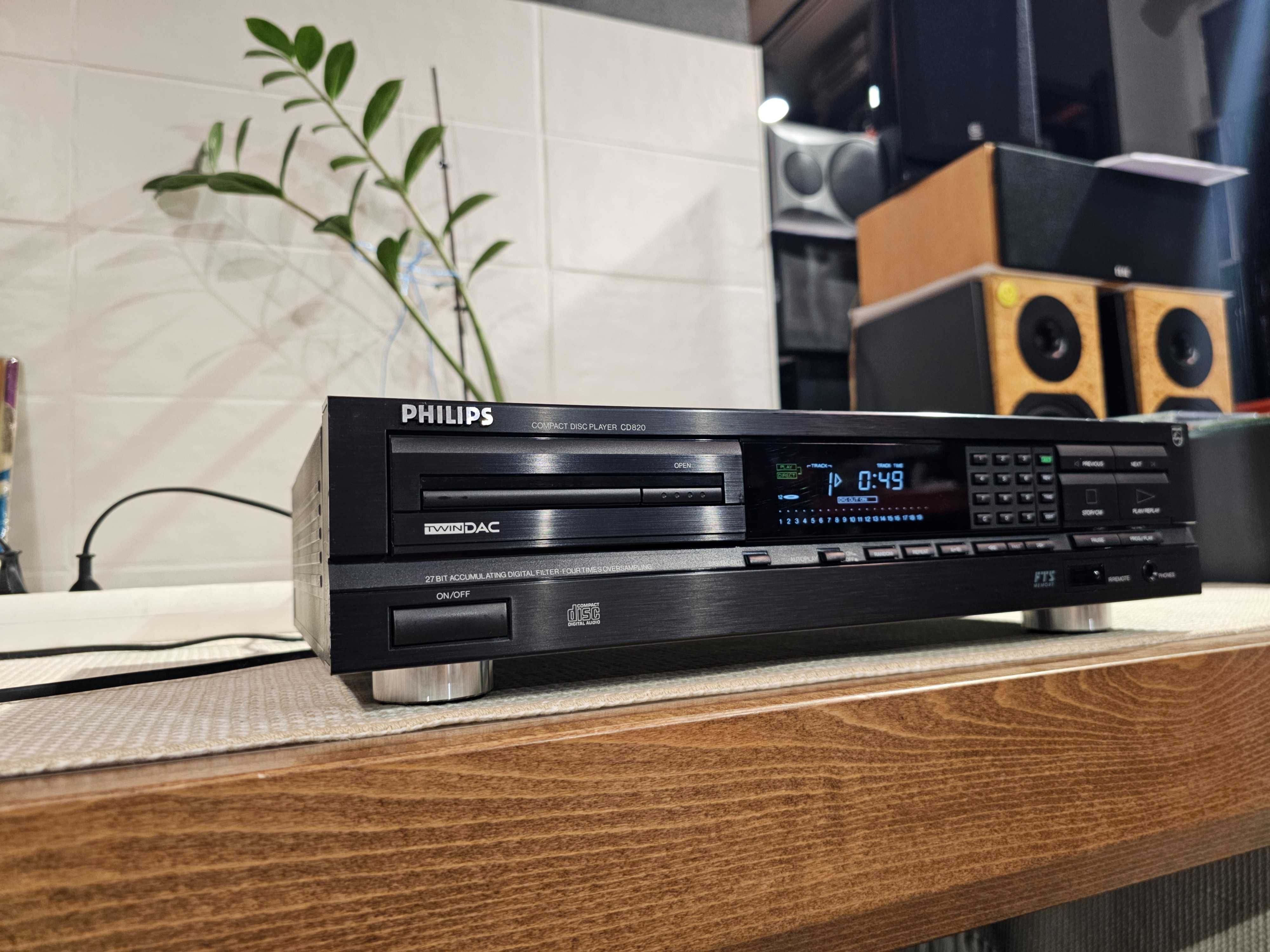 Програвач Philips CD820 DAC TDA1541 Compact Disc Player