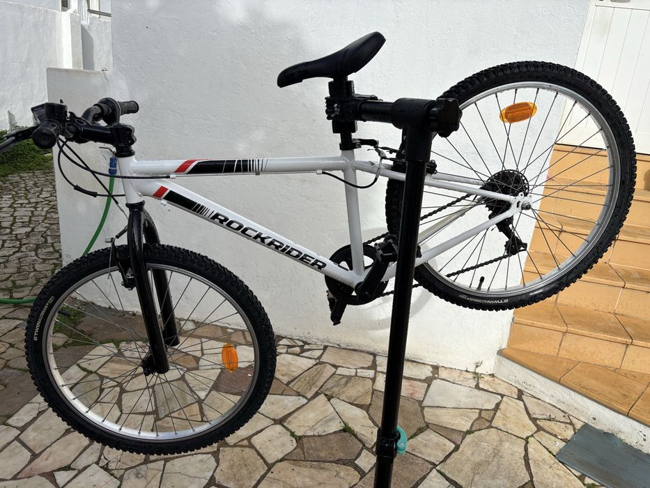 Bicicleta BTT roda 24” - ROCKRIDER como nova