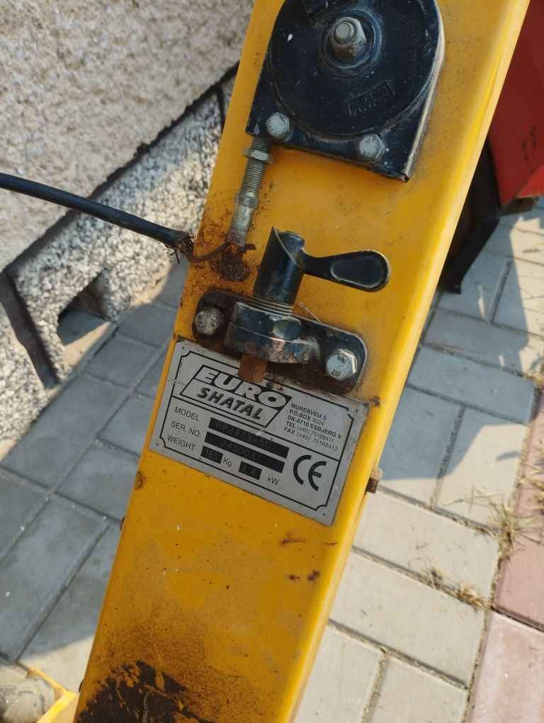 Zagęszczarka gruntu silnik diesel