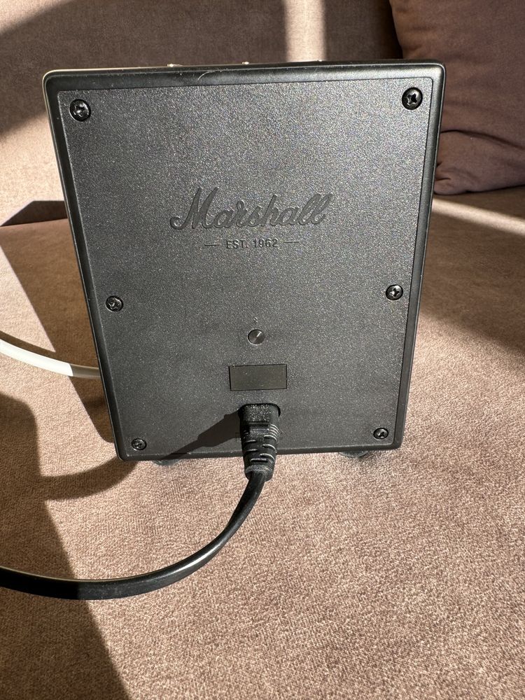 Smart колонка Marshall Uxbridge Voice with Assistant Black