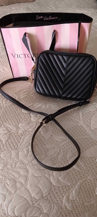 Mala Victoria Secrets