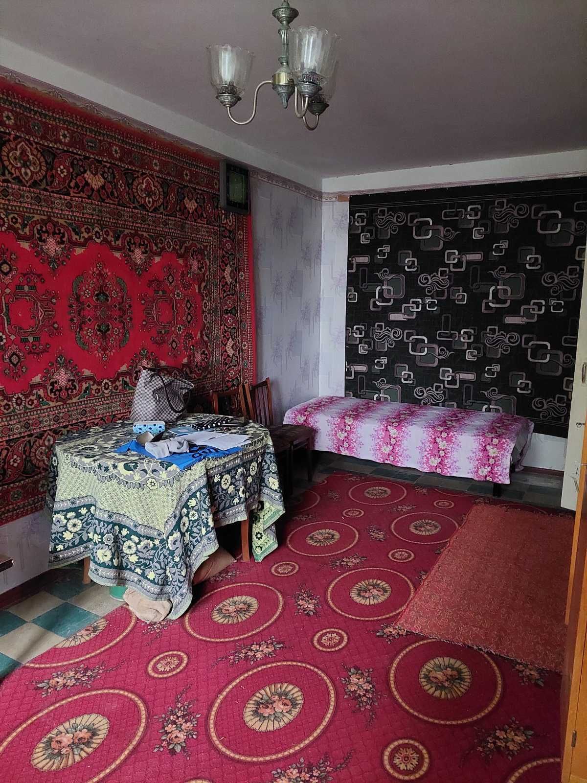 Продається 1 кімнатна квартира Павлоград ( Орбіта)