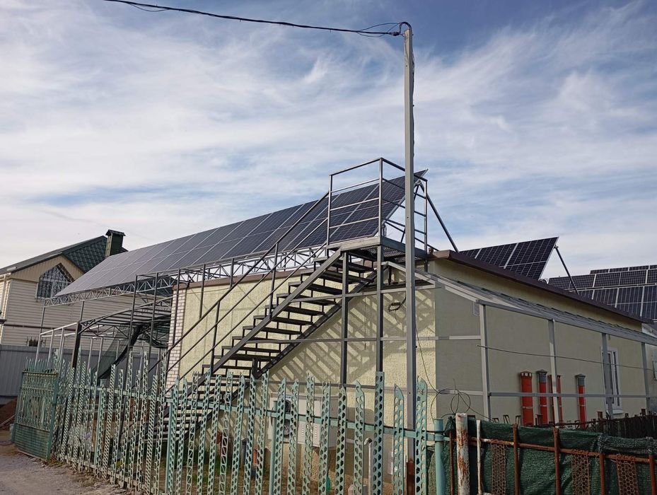 Продам сонячні панелі 415вт