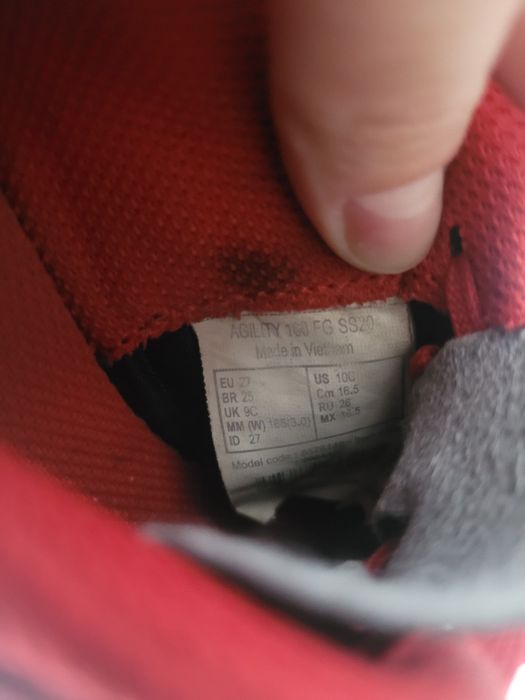 Halówki Decathlon korki dziecięce buty sportowe 27