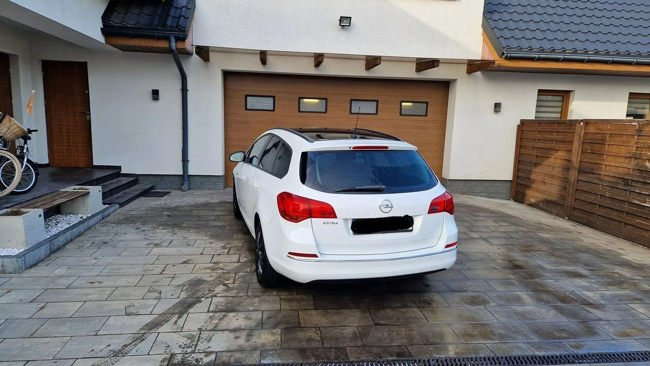 Opel Astra LIFT BENZYNA 120KM stan bdb, super AUTO, % % GWARANCJA % % %