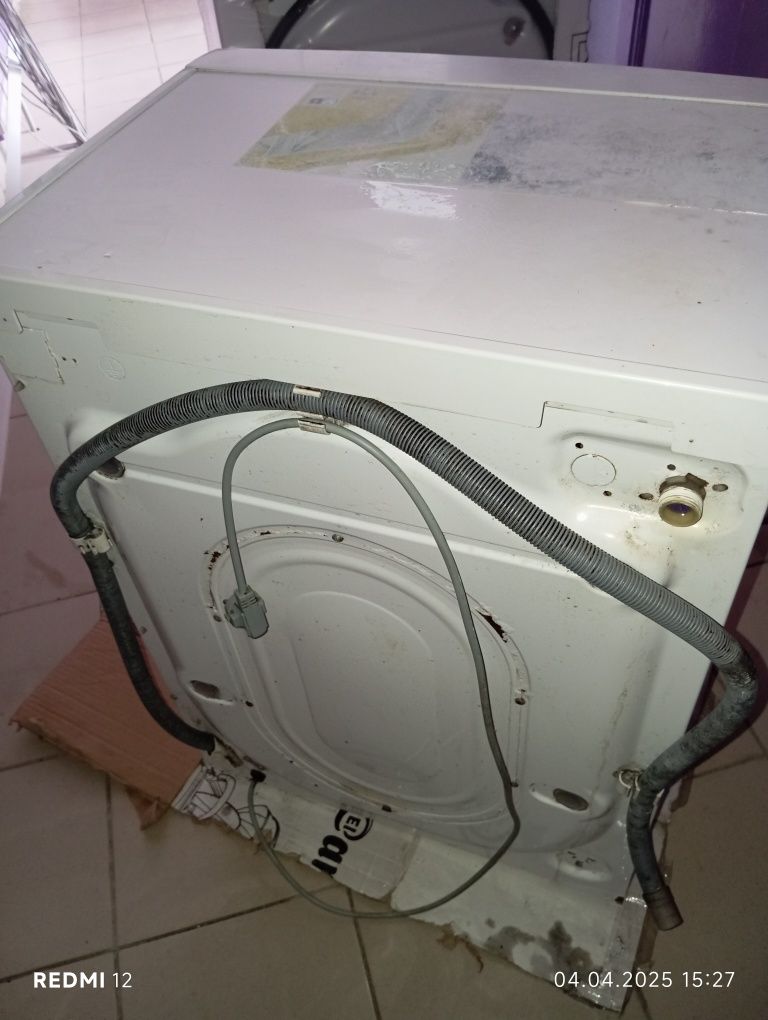 Продам пральну машину Electrolux