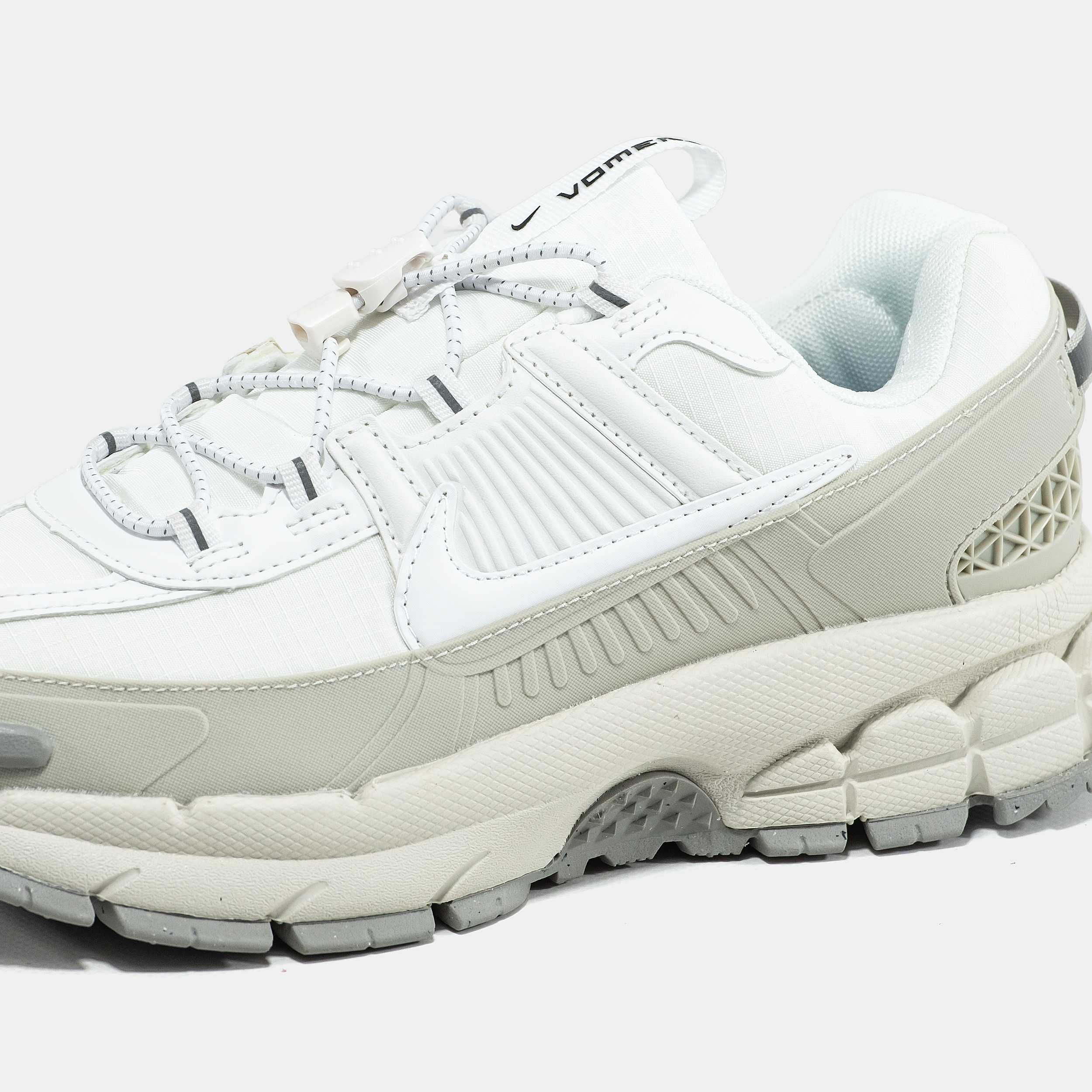 Кросівки Nike Air Zoom Vomero Roam 36-45 (Без Предоплати)