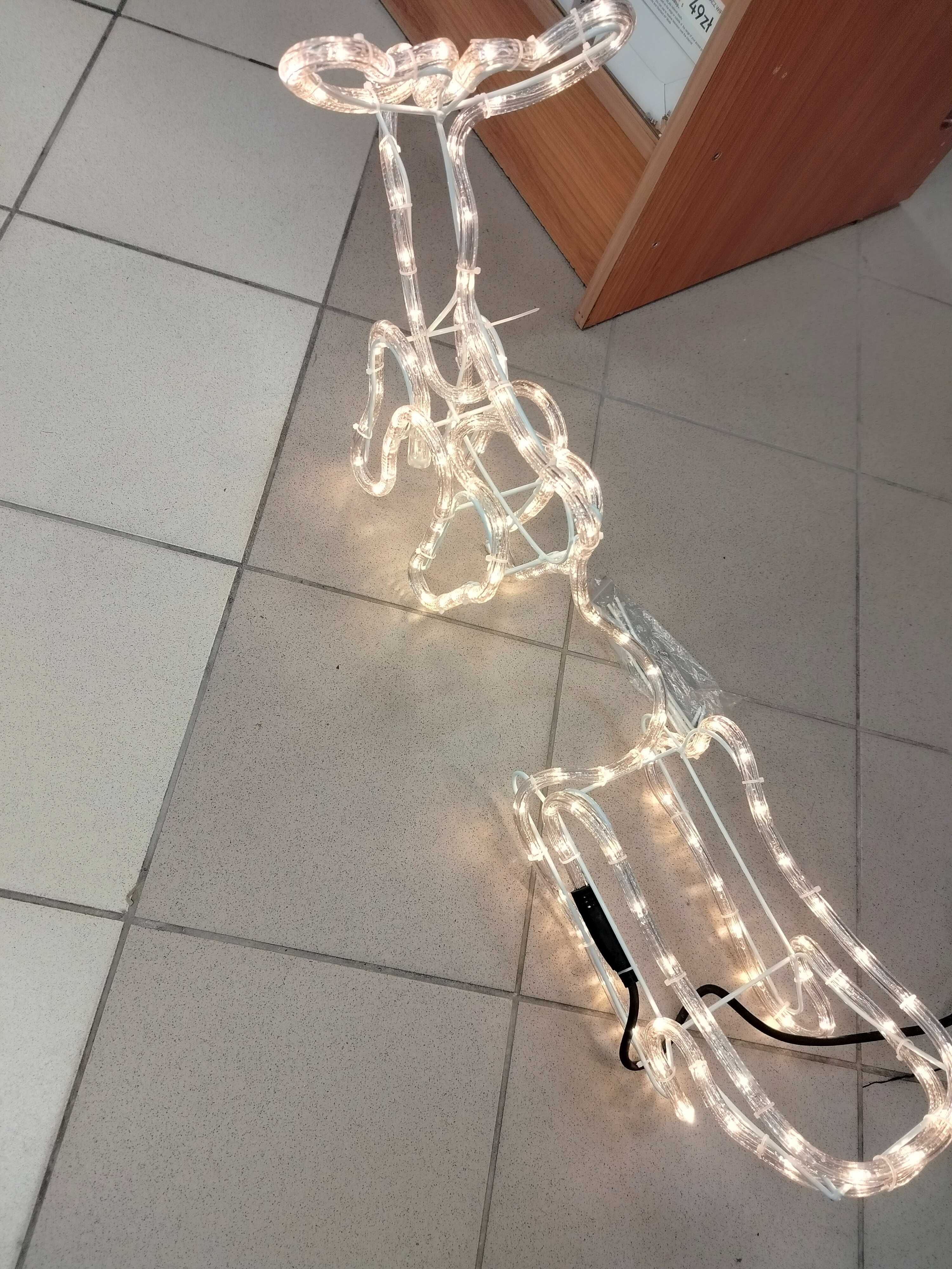 Oświetlenie świąteczne LED renifer z saniami