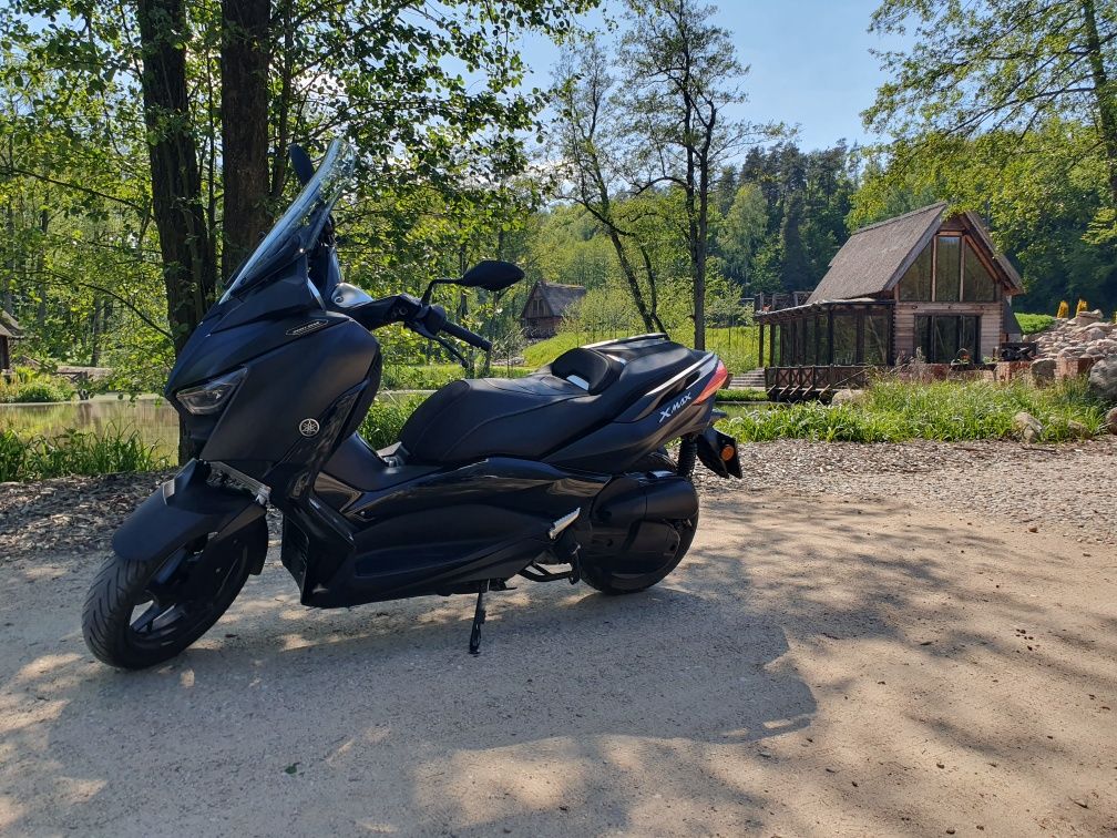 Yamaha x-max 125