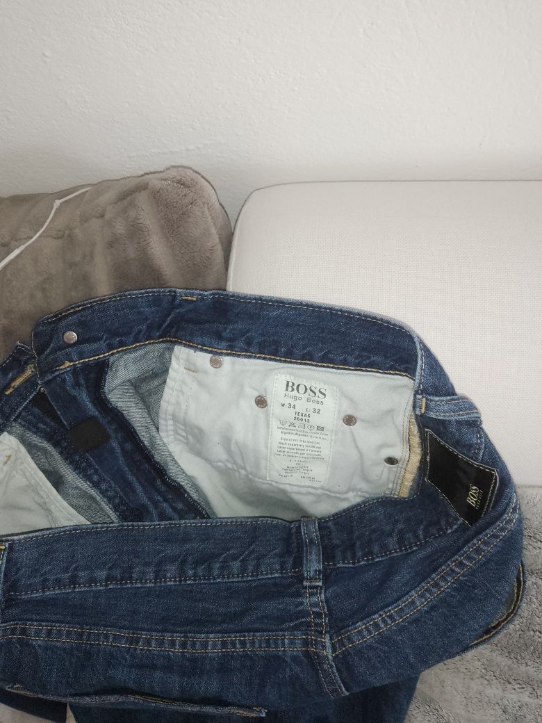 Spodenki Hugo Boss 34/32