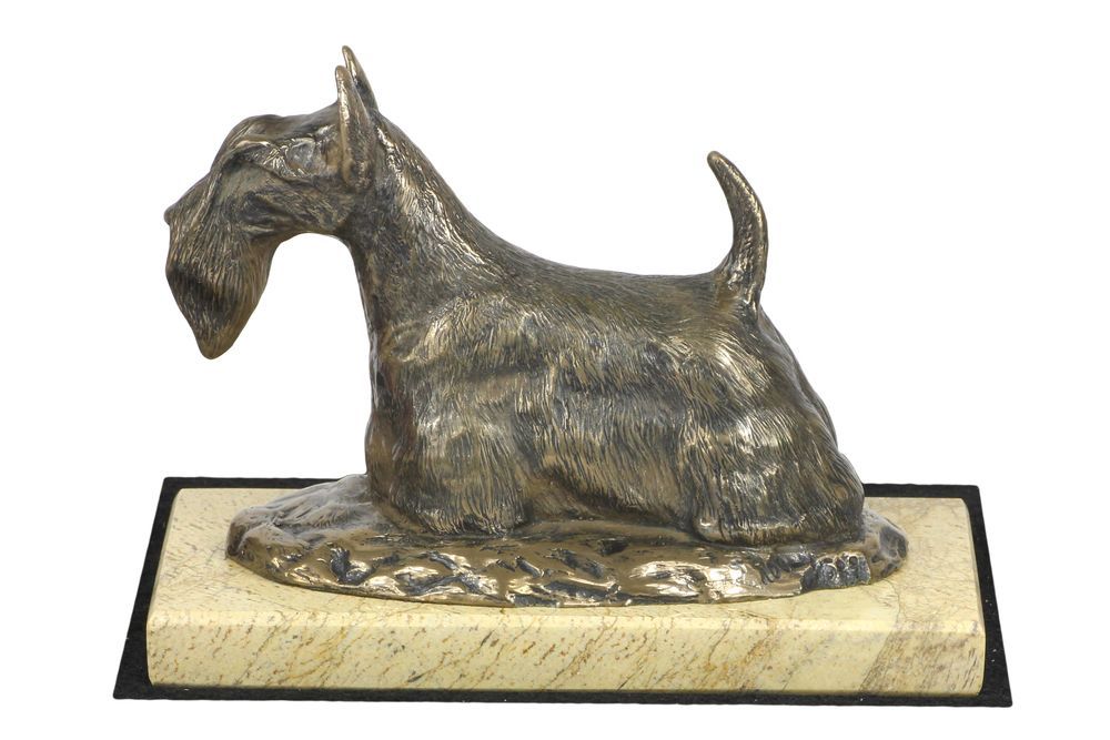Terier szkocki statuetka na piaskowym kamieniu Art-Dog