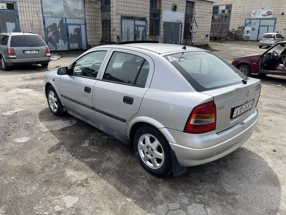 Opel astra 1.6 автомат