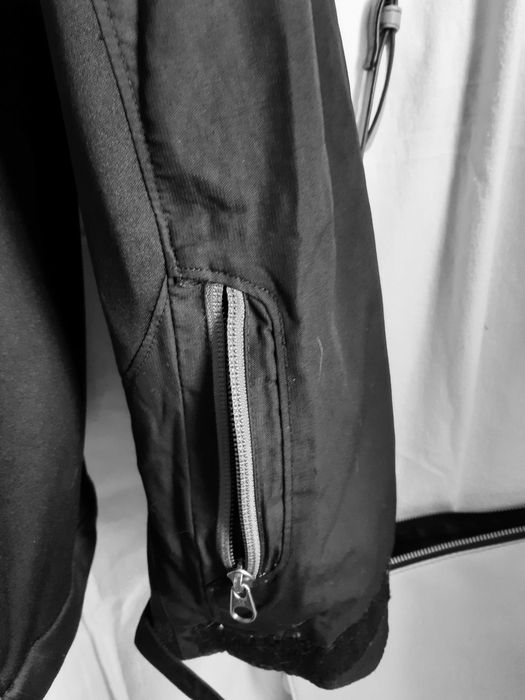 Олимпийка. Ветровка. Осенняя курточка.  G A P