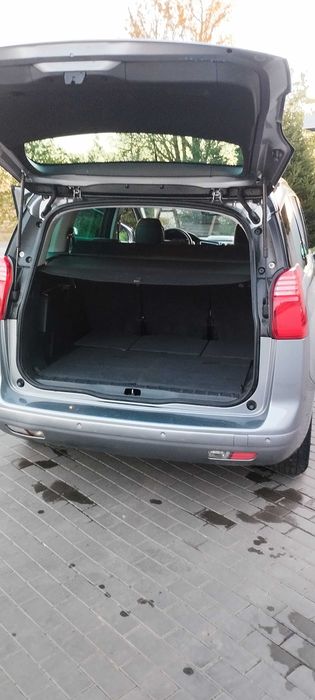 PEUGEOT 5008 Allure