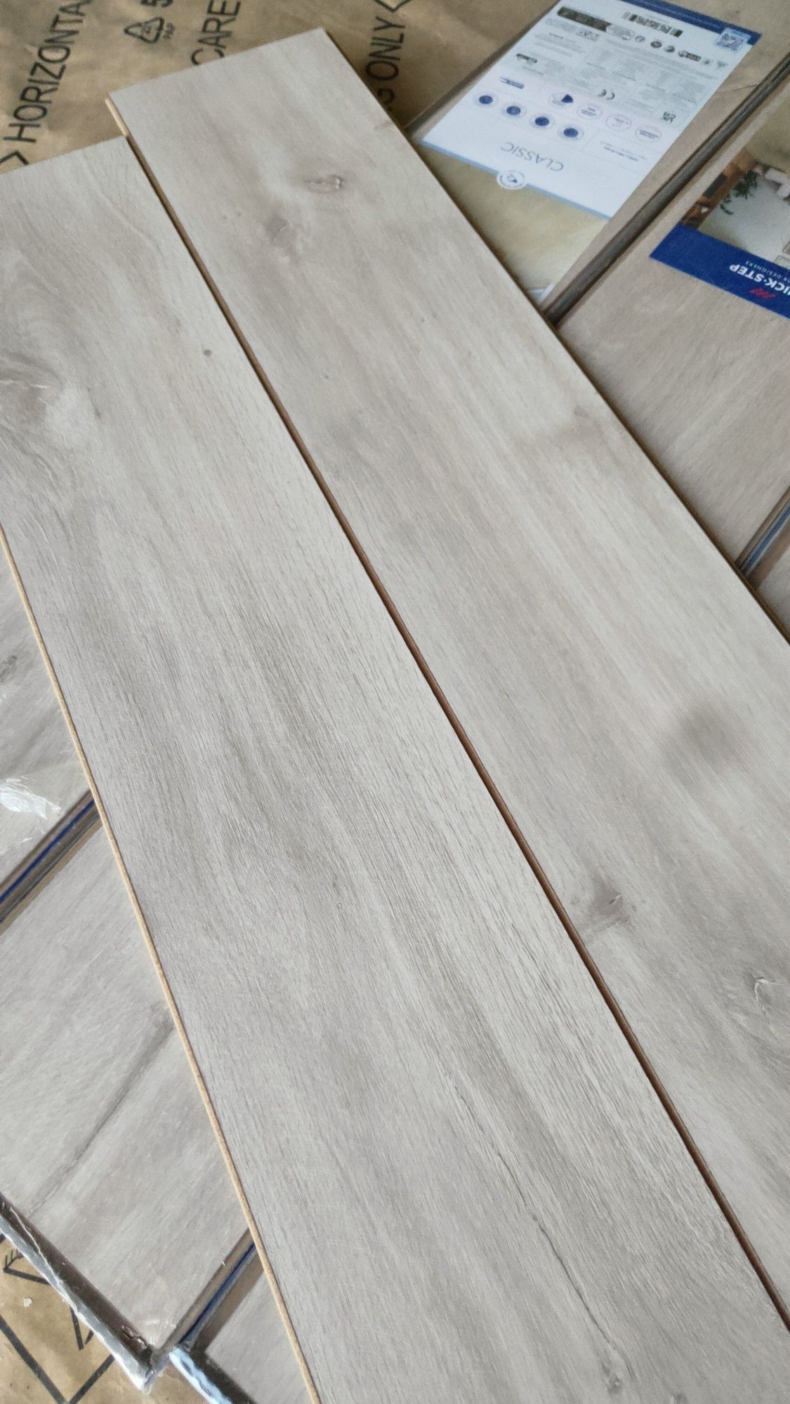 Panele podłogowe Quickstep Dąb Hawana naturalny 5,2 m2