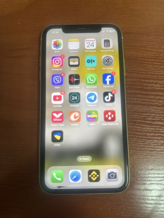 Айфон 11, робочий, все працює