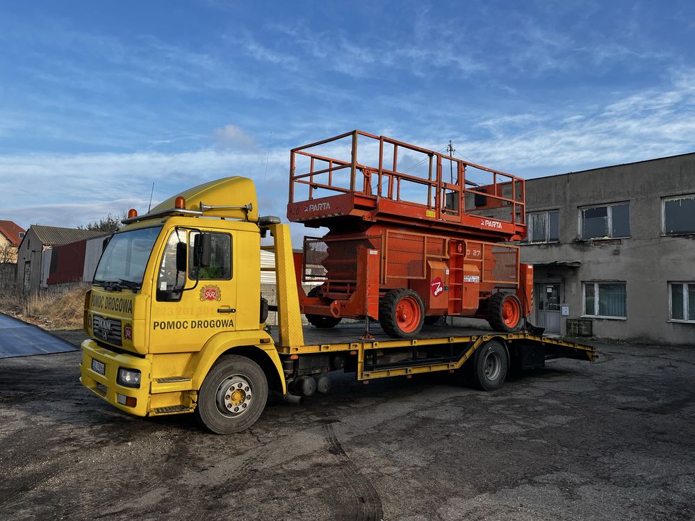 Pomoc drogowa a1 a2 s8 transport maszyn laweta autolaweta holowanie