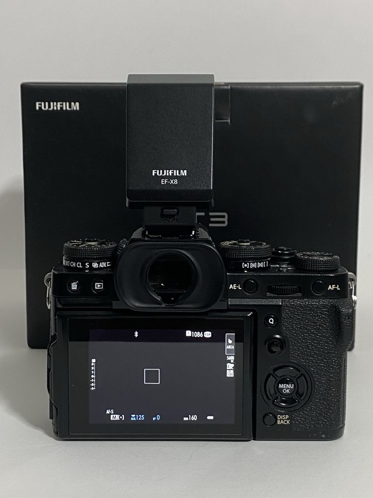 Fujiflm X-T3 Preta + 2 Baterias
