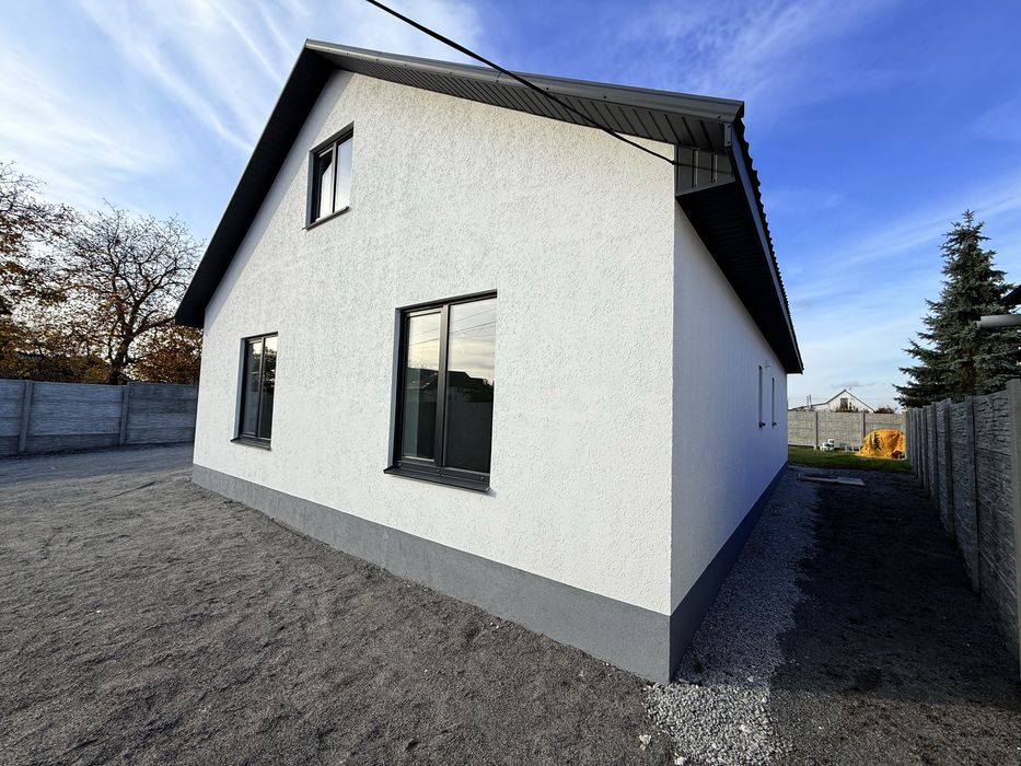 Продам новострой в центре Подгородного можно под Э Оселю !!! ( С )