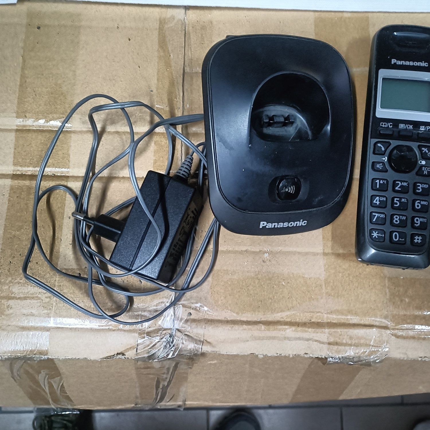 Telefon stacjonarny, Panasonic