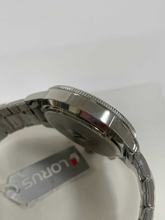 Relógio Lorus Cronografo - 45mm - Novo com Garantia