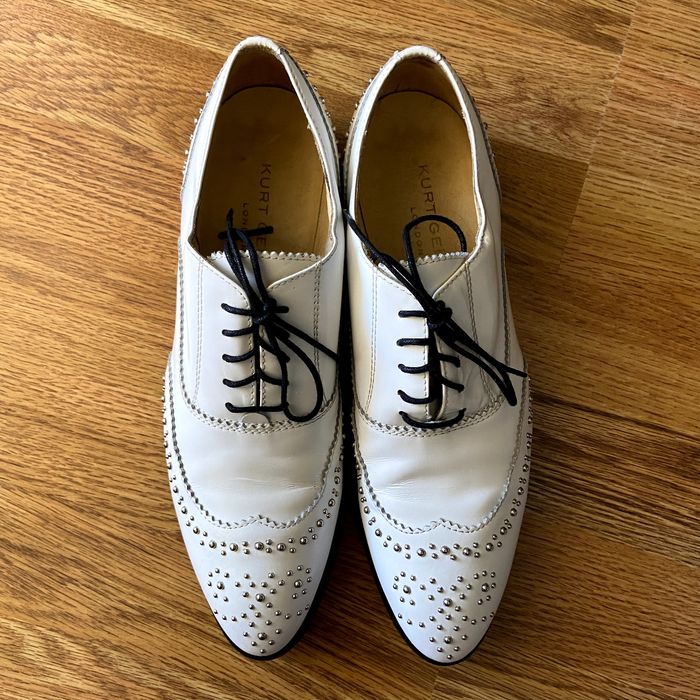 Стильні жіночі броги Kurt Geiger