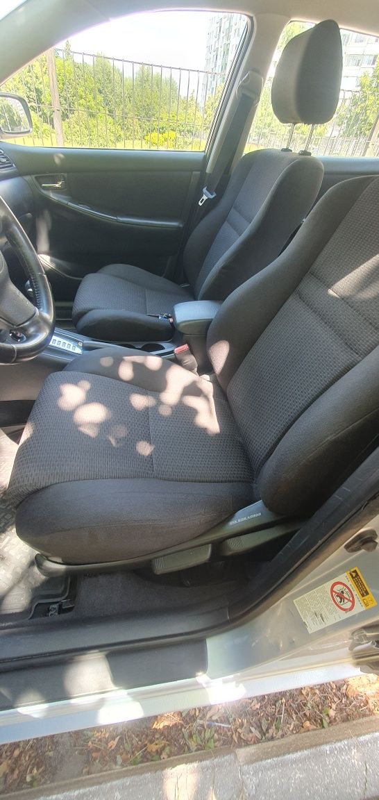 Продам Toyota Corolla