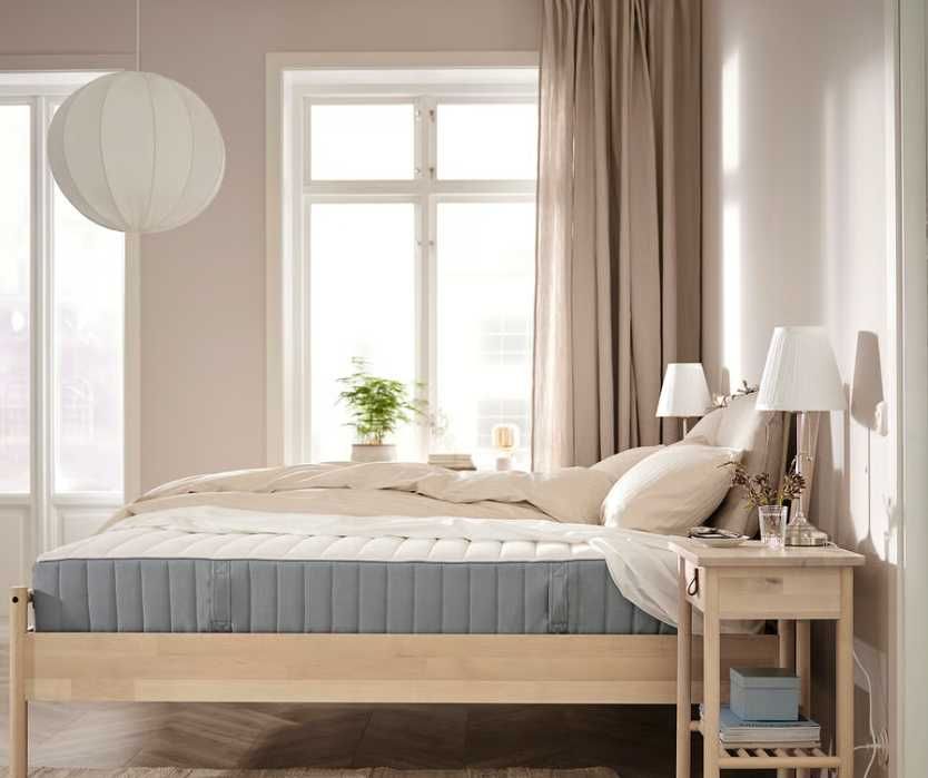 Materac Ikea VALEVÅG 120x200 bardzo wygodny, wymienny pokr. stan dobry