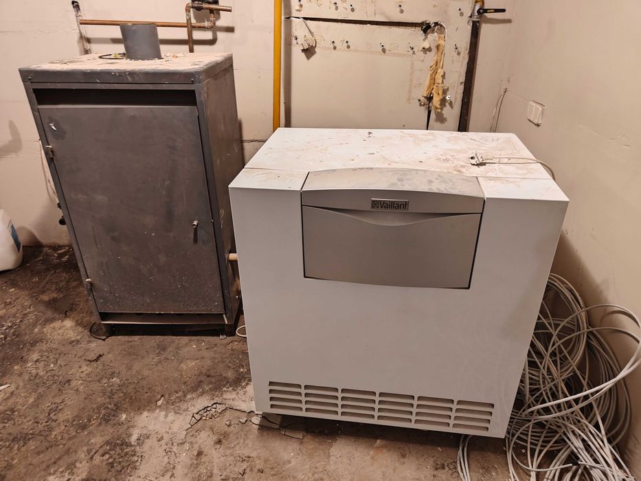 Sprawny  stojący piec  jednofunkcyjny Vailant 70 kW