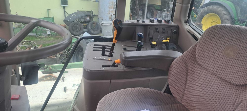 Traktor John Deere 6430   (6630, 6620, 6420 ,6320,6330)