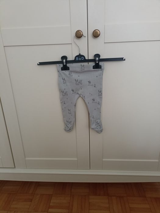 Półśpioszki spodenki 62 Reserved