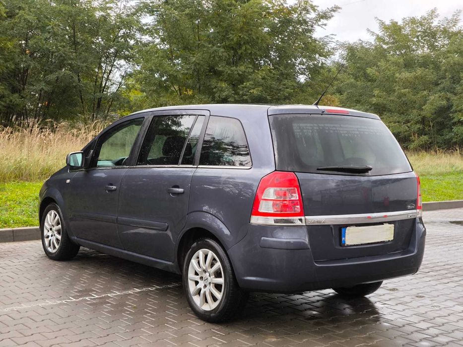 Opel Zafira B| 1.7 CDTi | 125 KM| 2010|7-os| 6-bieg| 1-WŁ|Nowy rozrząd