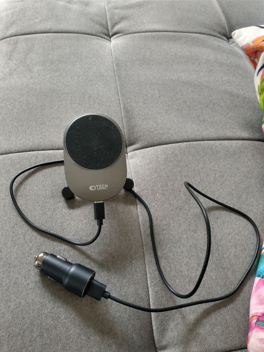 Uchwyt magnetyczny ładowarka samochodowa tech protect