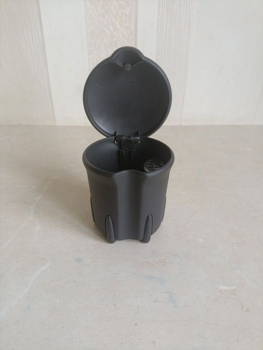 Пепельница Renault (оригинал)