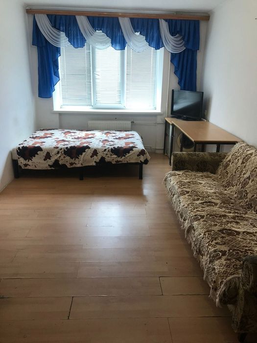 Оренда кімнати в гуртожитку на Київській