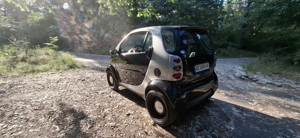 Smart Fortwo 450 / 2006/ 0.7 / панорама / кондиционер