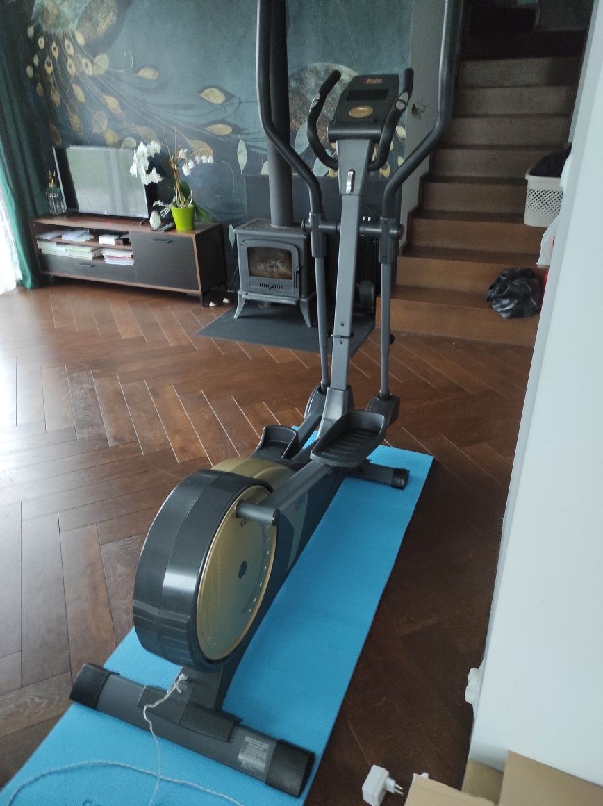 Orbitrek rabe Sport exclusive edition w pełni automatyczny technogym