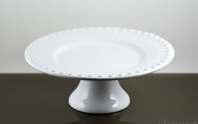 Prato de pé alto em Faiança Bordallo Pinheiro
