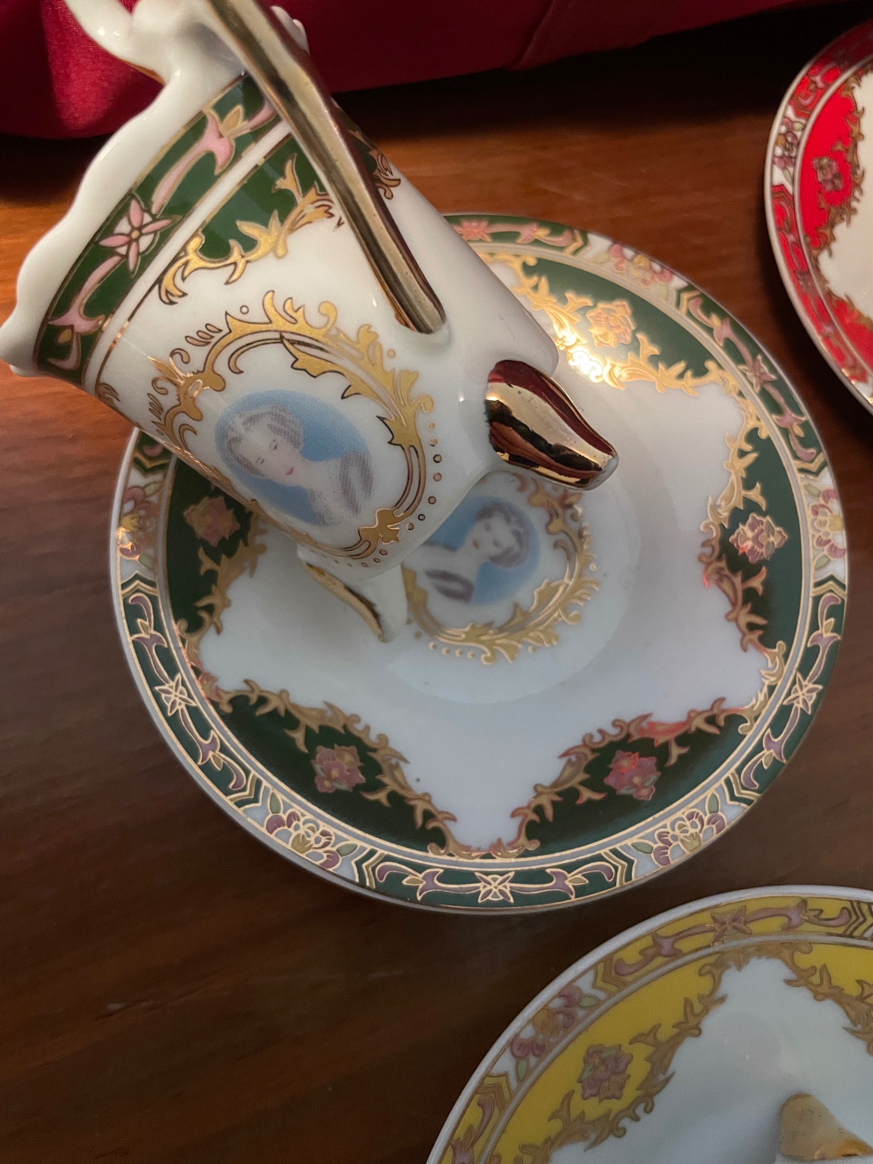 Zestaw filiżanek do espresso 6 sztuk z podstawkami. Retro. Kolekcja