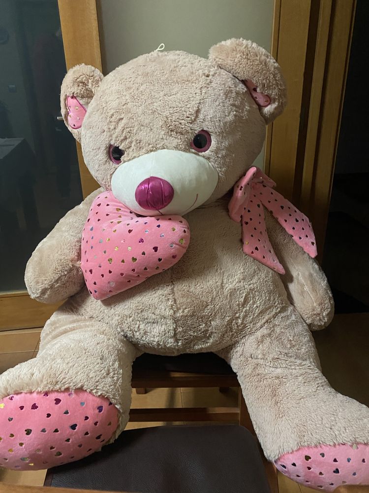 Peluche gigante com mais de 1m