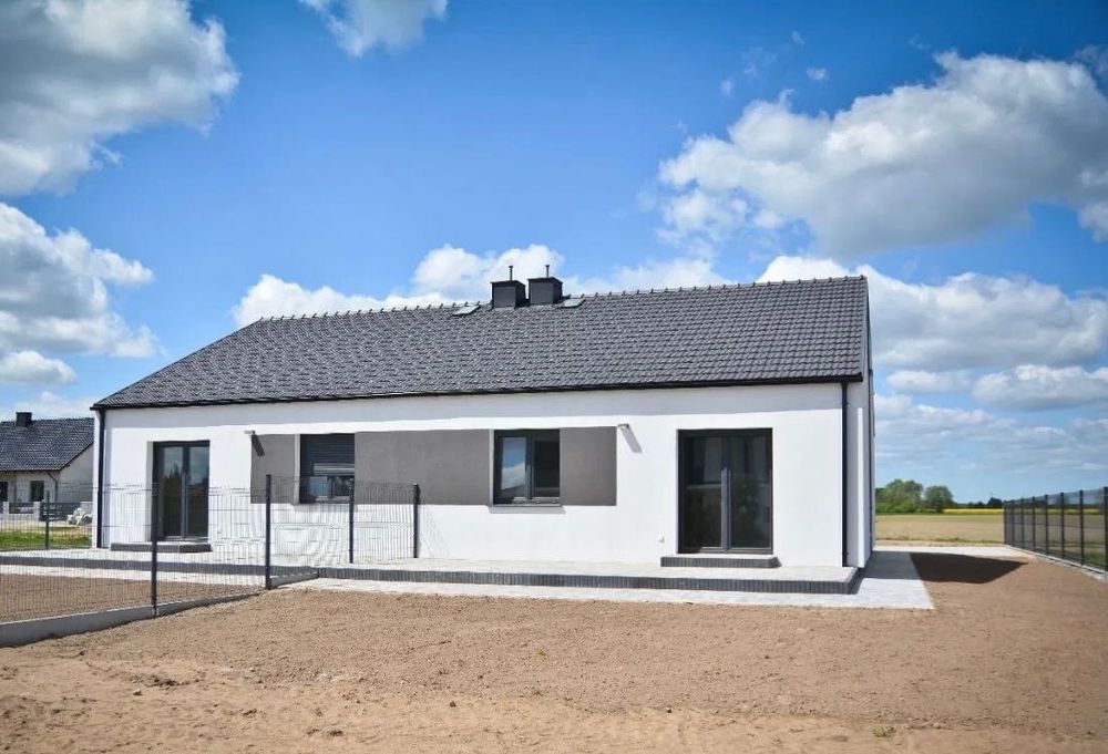 Nowy wygodny parterowy dom 77 m2 z ogrodem i tarasem