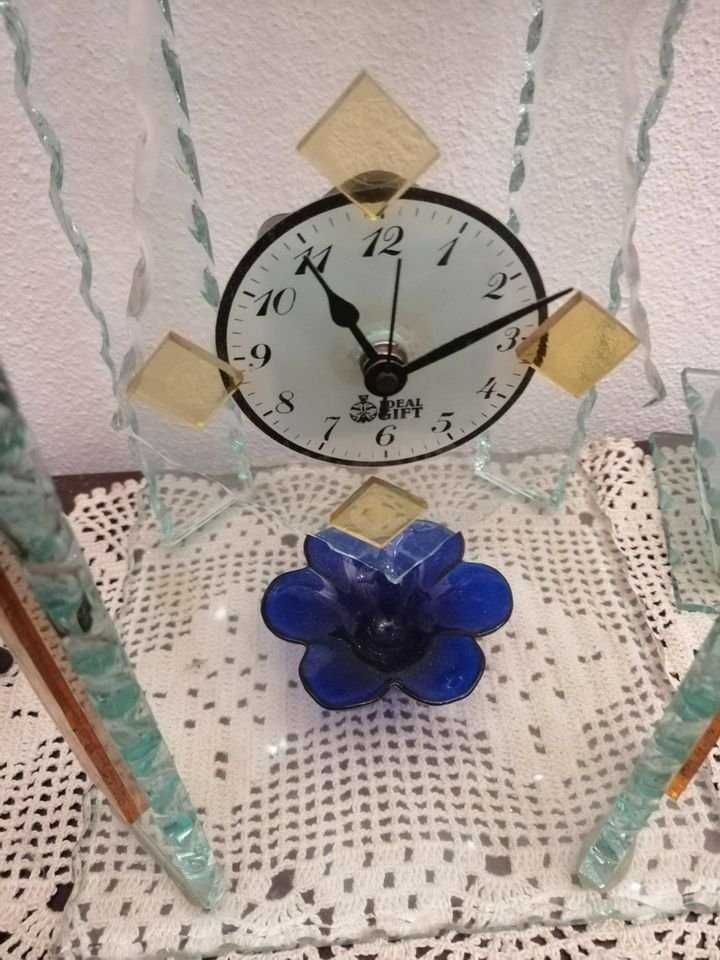 Relógio de mesa em vidro Murano, Itália 1960s