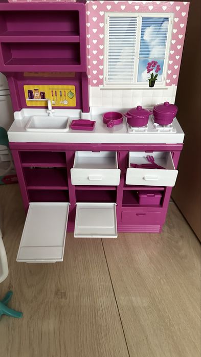 Дитяча кухня, кухня для барбі