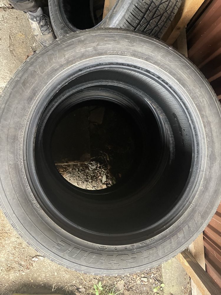 Резина літня 265/50 R20 Bridgestone Dueler H/L