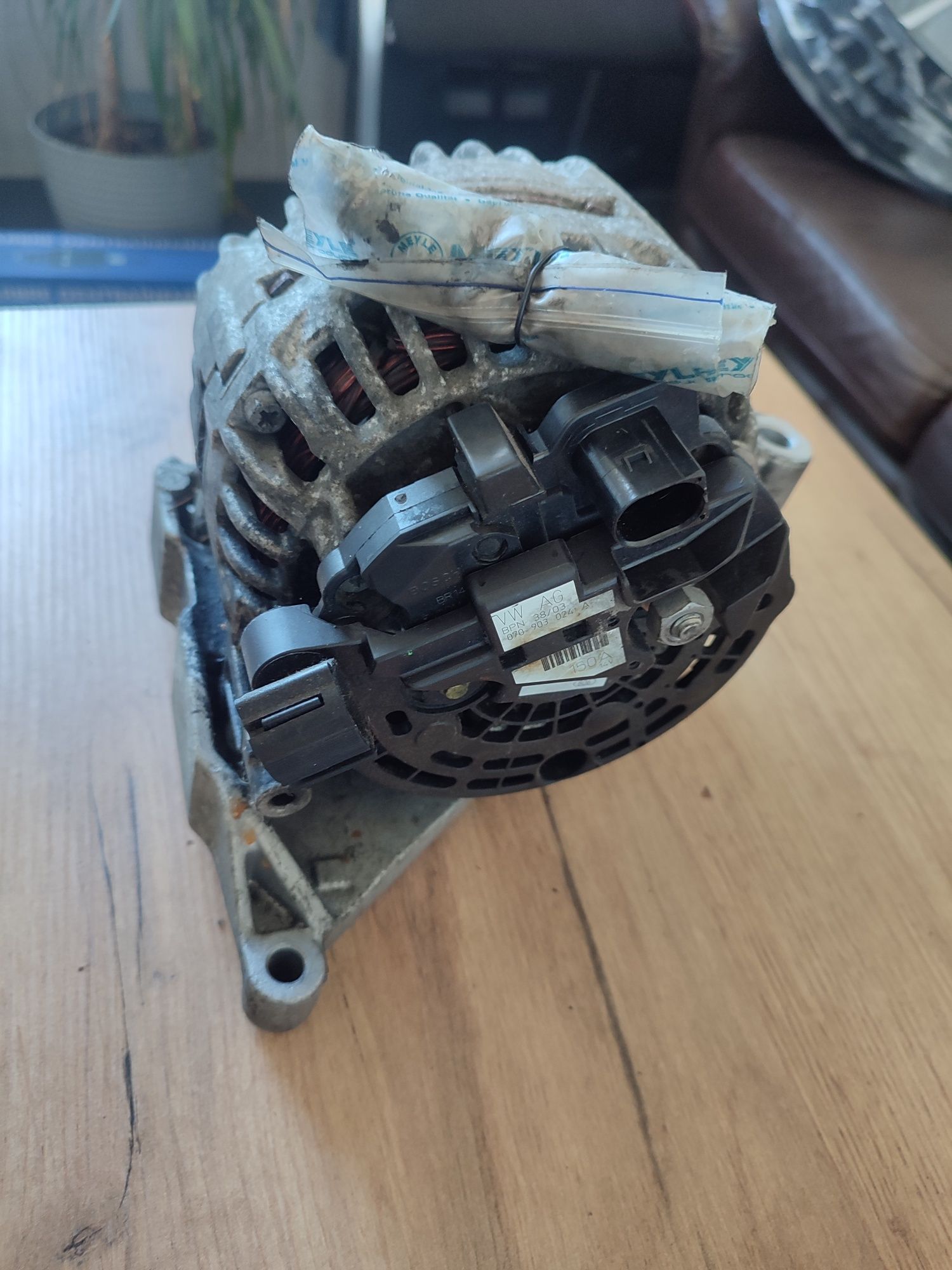 Alternator VW T5 2.5TDI Touareg 150A