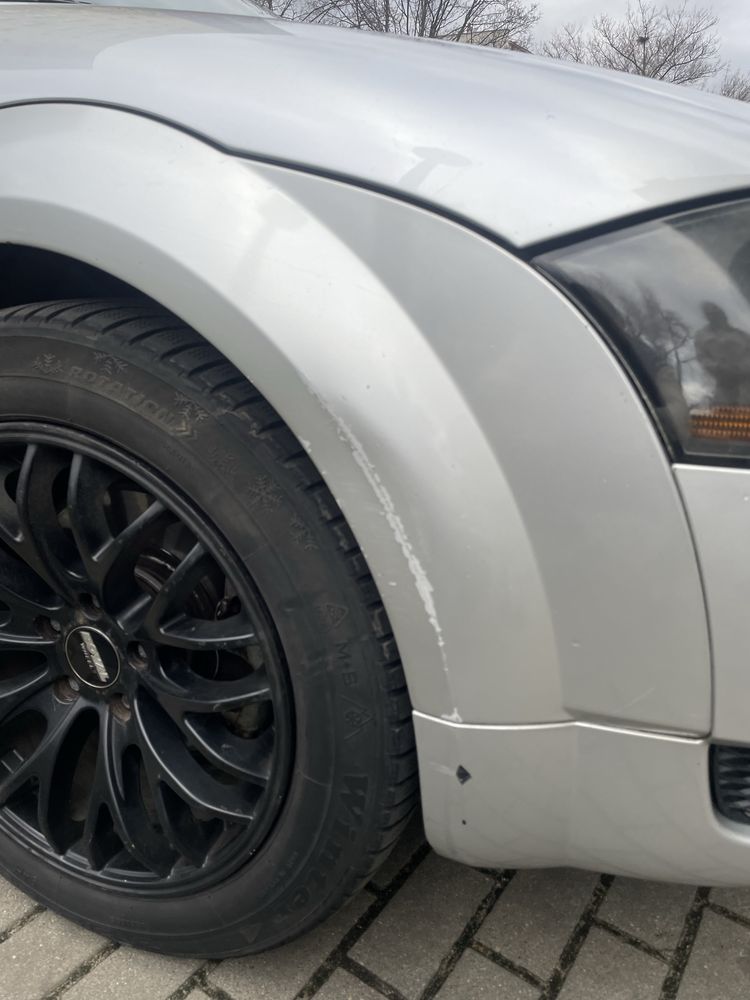 Sprzedam Audi TT8n 1.8 turbo
