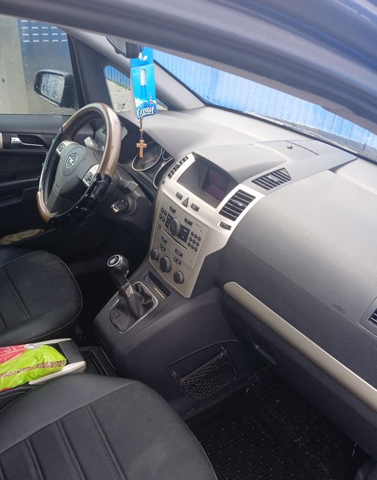 Опель Зафіра 1'7 дизель