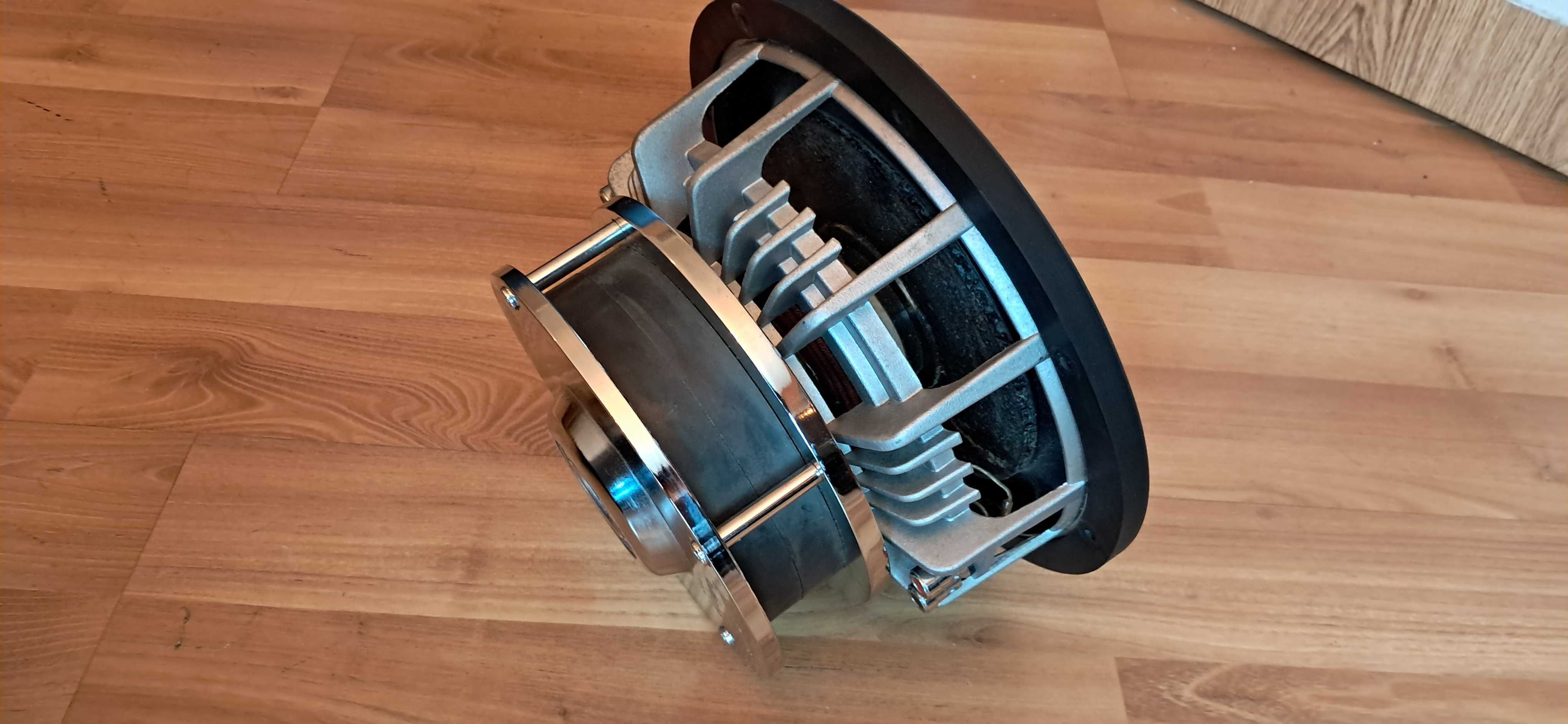 AudioPipe głośnik dual niskotonowy 9kg subwoofer
