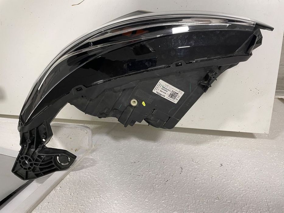 opel corsa f lampa reflektor lewy ladny cala kompletna
